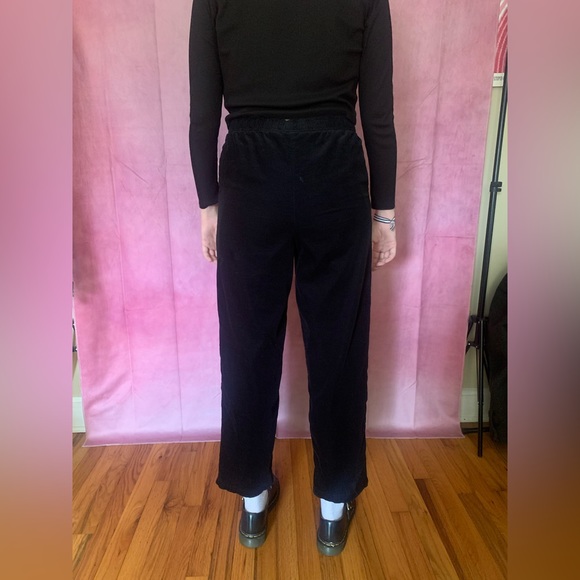 Baxter & Wells black elastic band corduroy style baggy pants - Picture 3 of 7